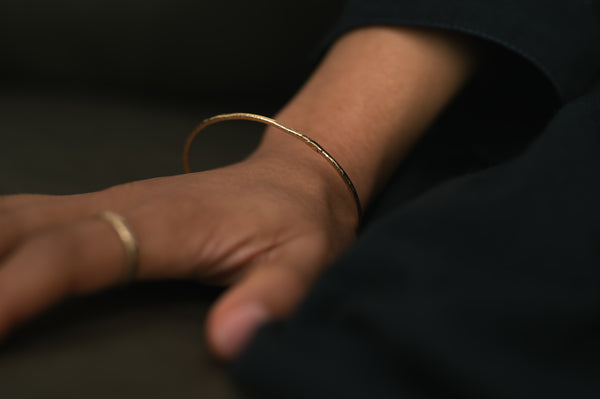 I Gold Bangle